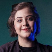 Maria Laura de Andrade Loro