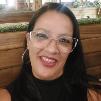 Lilian Santiago dos Reis
