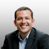 Alberto E. López Carrión