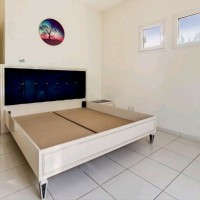 Furniture Buyer Uae.