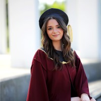 Ece Özçelik