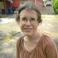 Marion W Dixon