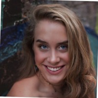Alexandra Helms