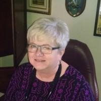 Lori Thom