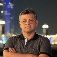 Farshad Hosseinzadeh