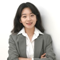 Yoojin Hong