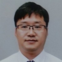 오영진