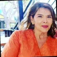 Cecilia Iturralde, B.Log., MPP (Suma Cum Laude)