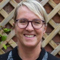 Lynn Davies