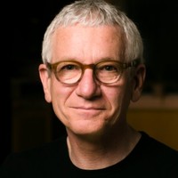 Larry Lamb