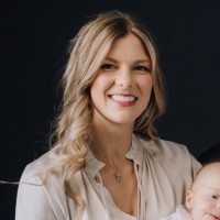 Sara Stringfellow, Pt, Dpt, Cert. Dn