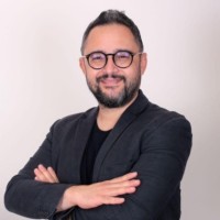 Cem Cakiroglu