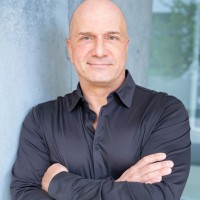 Oliver Rosenthal