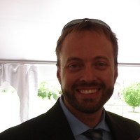 Scott W Mccullough