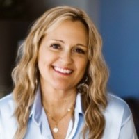 Shanna Olds