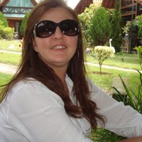 Lucy Ana Bastos