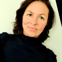Jo Warburton