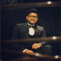 Guru R