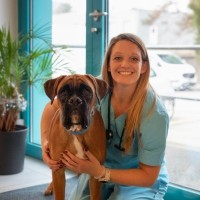 Victoria Elizabeth Unt BVetMed MRCVS / CVA CVBMA CVFT CVNN