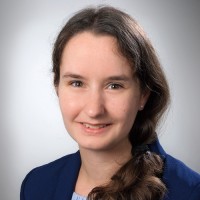 Dr. Anja Flöser