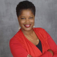 Lisa Abram (Douglas)