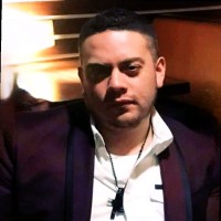 Chris Piña