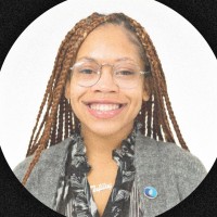 Tayonna Lee