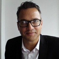 Daniel Rhodes