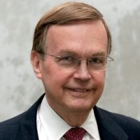 Lee McCullough
