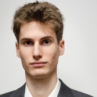 Daniel Varga