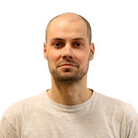 Daniel Yates