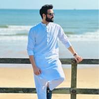 Moiz Alam