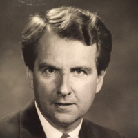 Robert Young