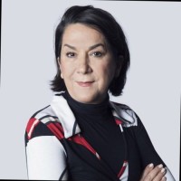 Arezo Larsson