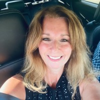 Michele Ross