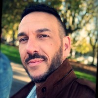 Ludovic R.