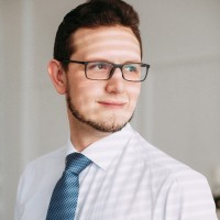 Евгений Комаров