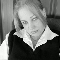 Bronwyn Lloyd