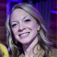 Heather Simenson, Crat
