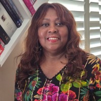 Joyce Leake