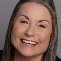 Julia Phillips