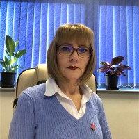 Claudia L