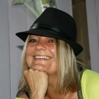 Yvonne Ebert