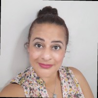 Valéria Paula de Souza Santos