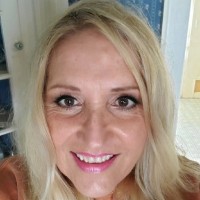 Pamela Leakeas Walsh
