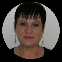 Suzan Larcombe
