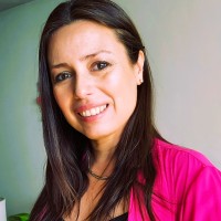 Karin Flores R.