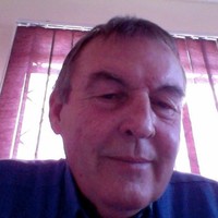 Dr Geoff Casson