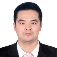 张亚斌