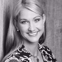 Helena R Rubelowski